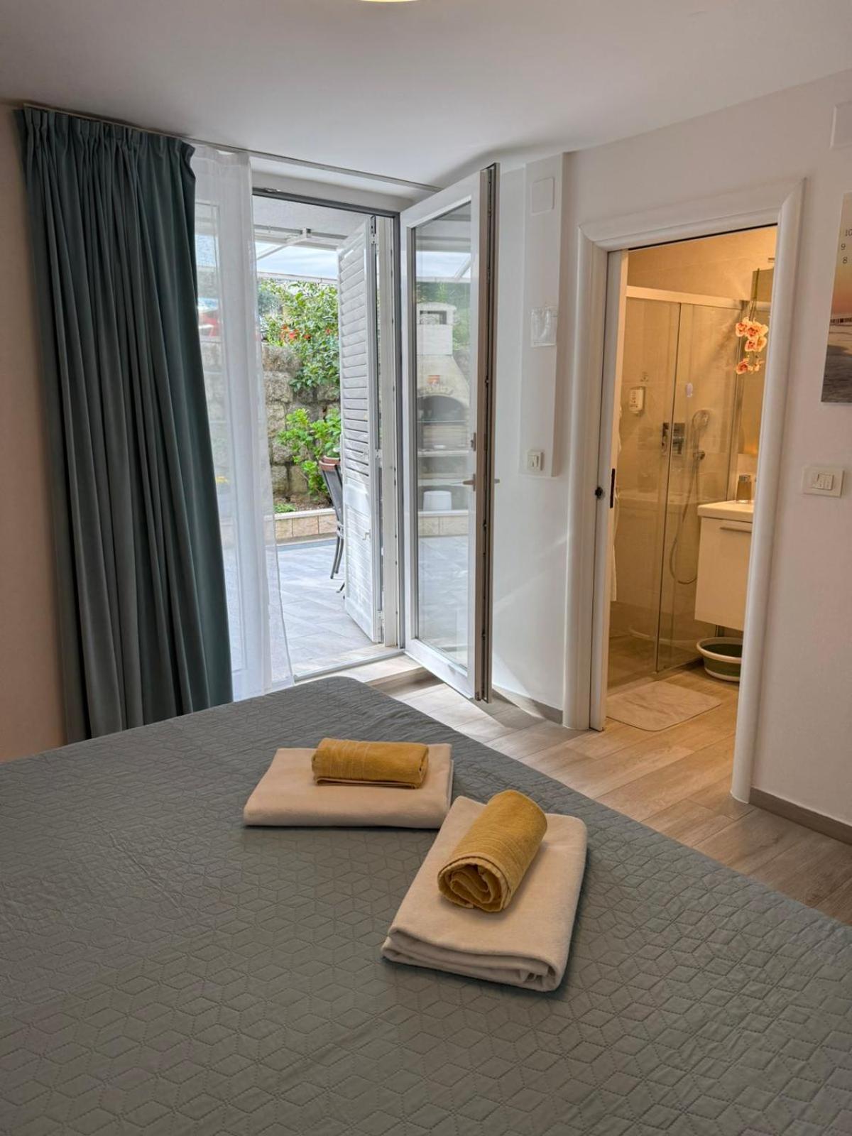 Apartment & Room Pajolo Дубровник Екстериор снимка